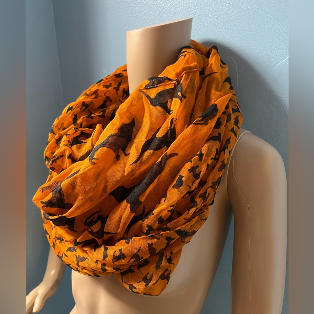 Halloween Orange and black cat motif infinity scarf NEW - Picture 3 of 5